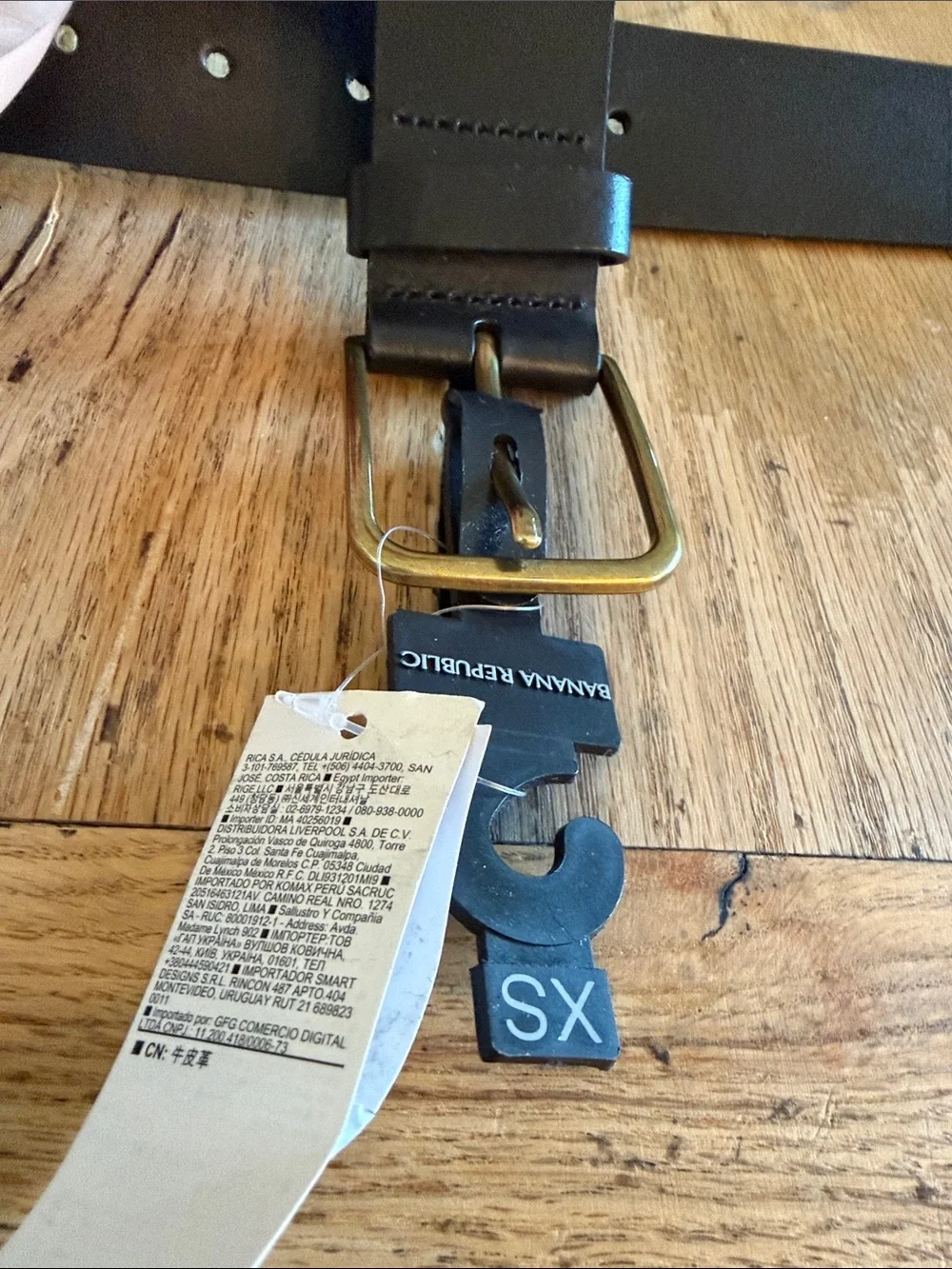 Banana Republic NWT Leather belt with brass buckle